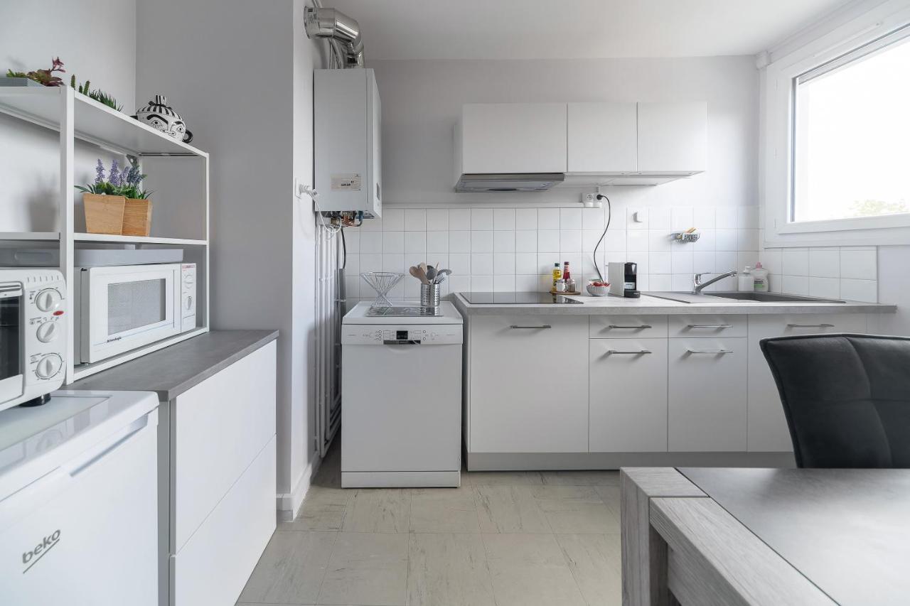 Le Raymond - Appartement Proche Du Centre Sportif, Des Rives De L'Allier Et Du Centre-Ville - Parking Vichy Extérieur photo
